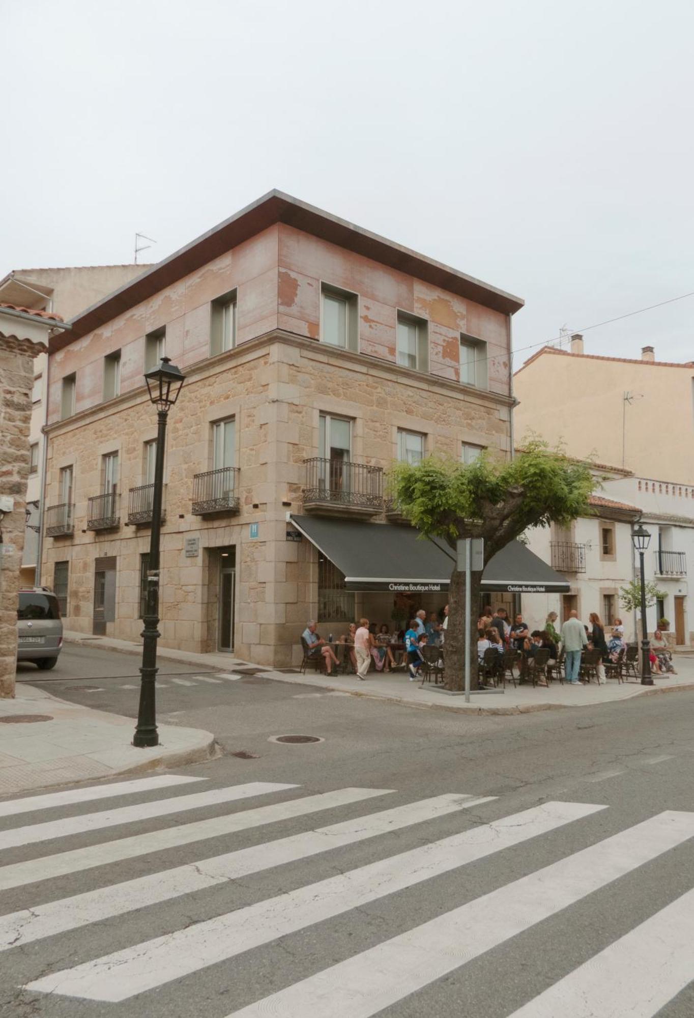 Christine Boutique Hotel El Barraco Exterior photo
